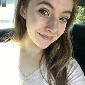 Meet your Posher, Jenna